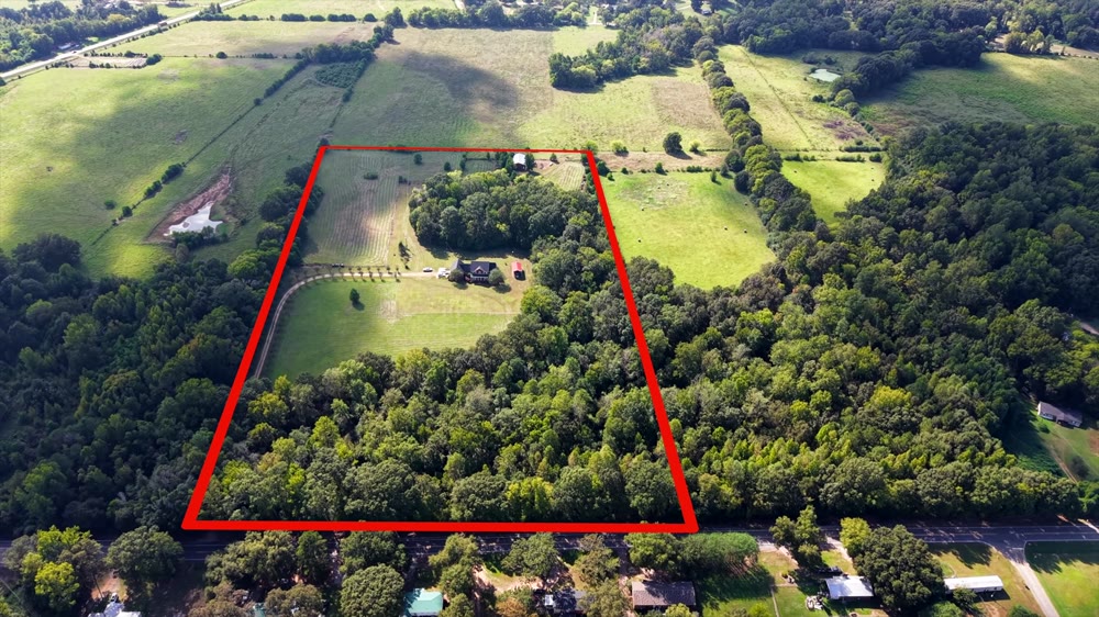 651 Highway 219 property in Valley Grande, Alabama